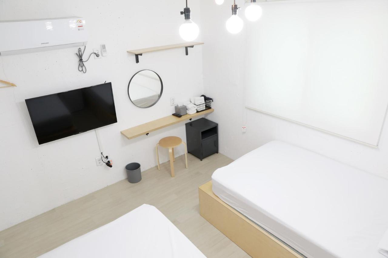 Minihotel Poongdaengi Гиеонгджу Екстериор снимка