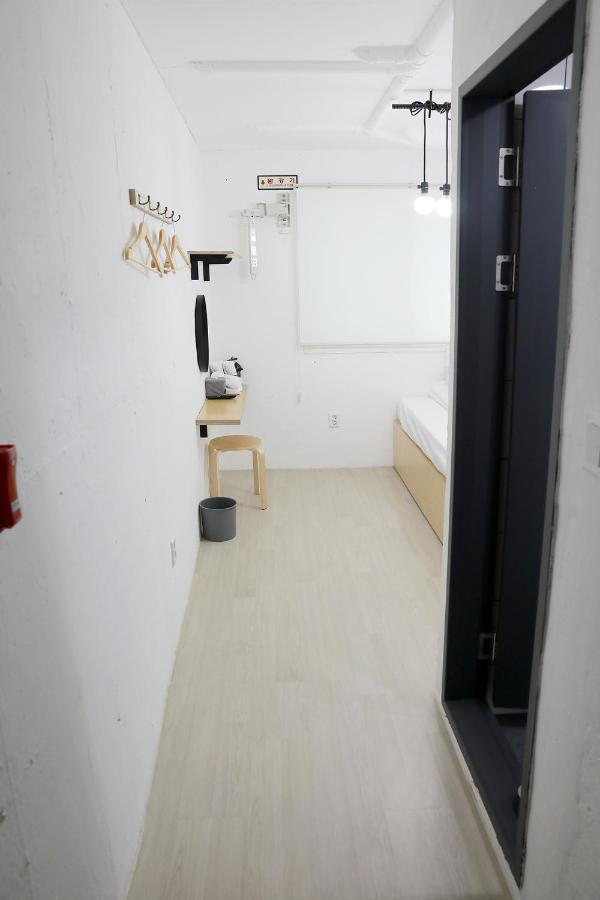 Minihotel Poongdaengi Гиеонгджу Екстериор снимка